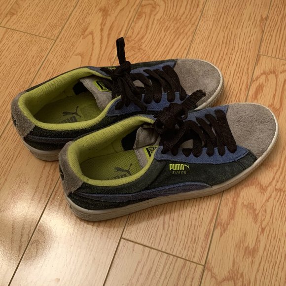 Puma Suede Jr Casual Sneaker Boys Size 4.5 Grey Black Laces - Picture 1 of 3
